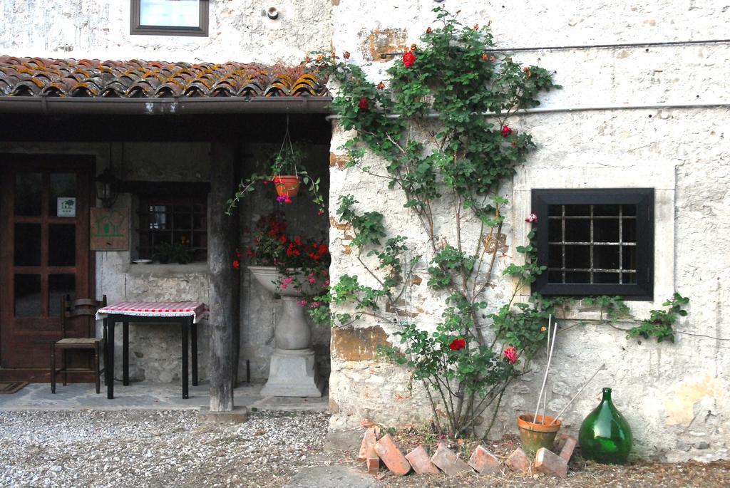 Al Rol Konuk evi Manzano Dış mekan fotoğraf